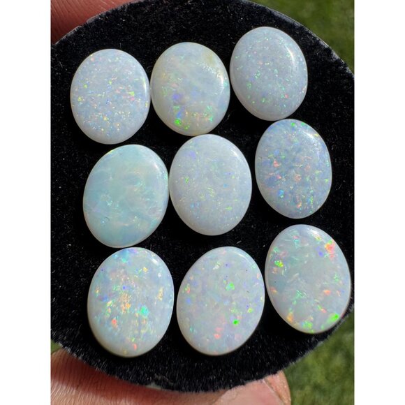 Australian Opal Cabochons Lot - 8.4 carats in Display Box #140 - Picture 2 of 8